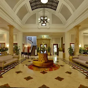 Hotel Taj Luxury